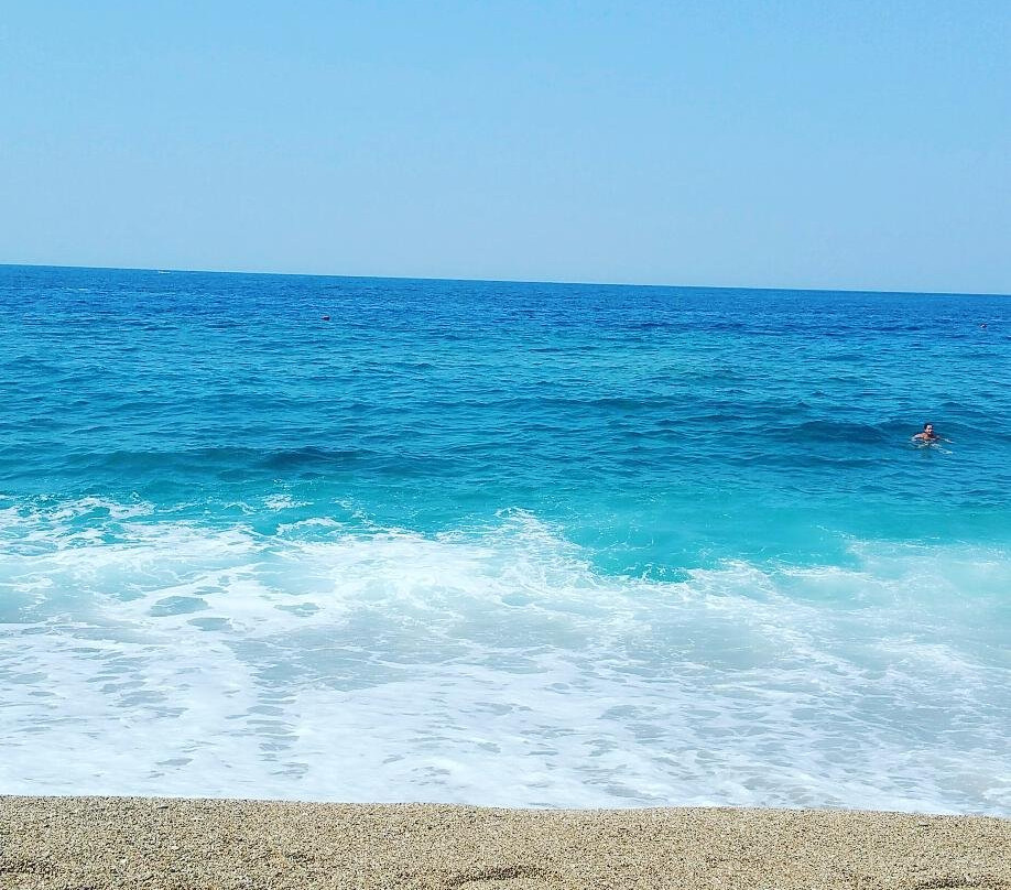 Himara Camping