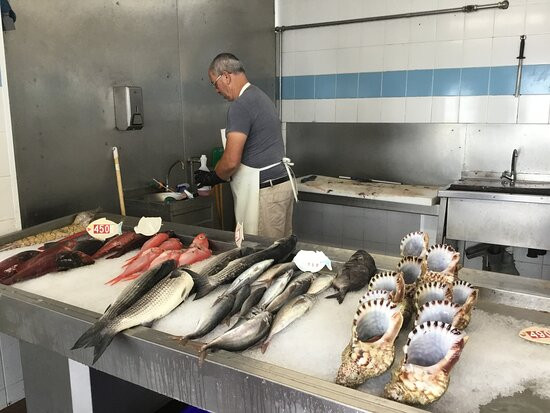 Duque de Bragança Market-亚速尔群岛英雄港中心区必去景点