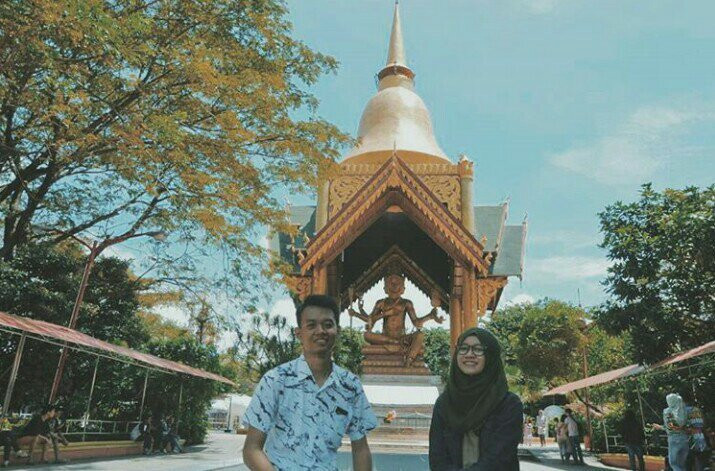 Sampang旅游景点-Four Face Buddha Statue