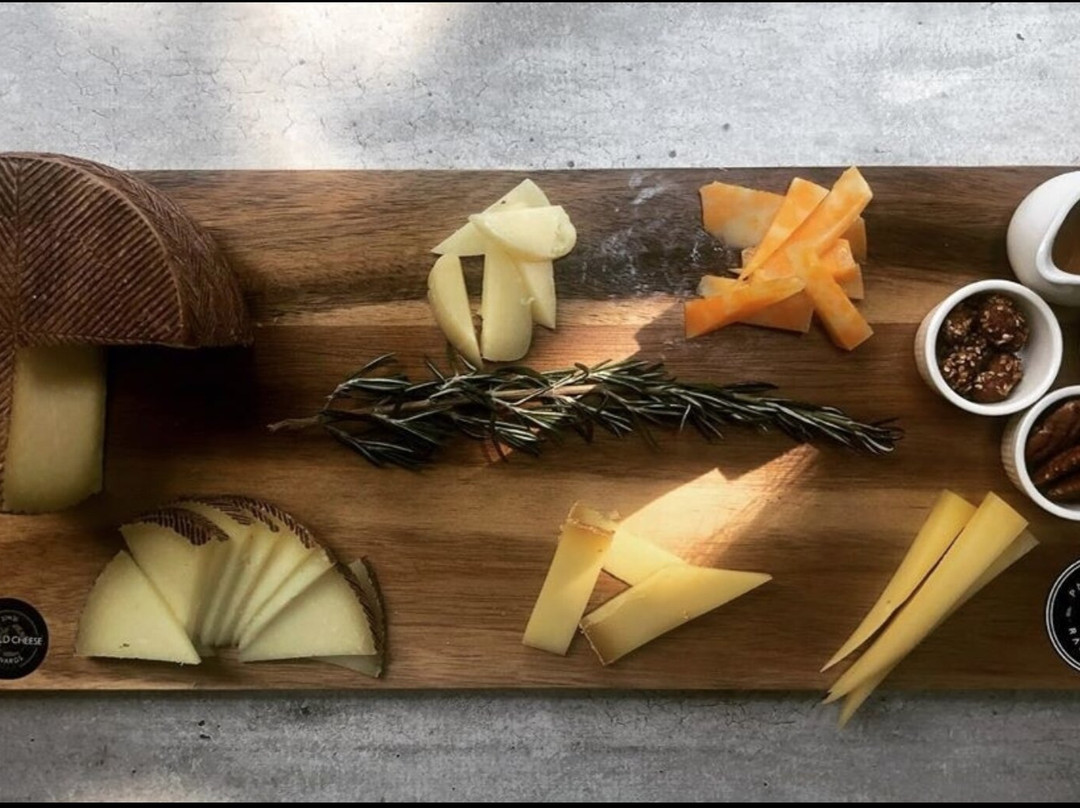 Pan Y Queso Raclettería主图