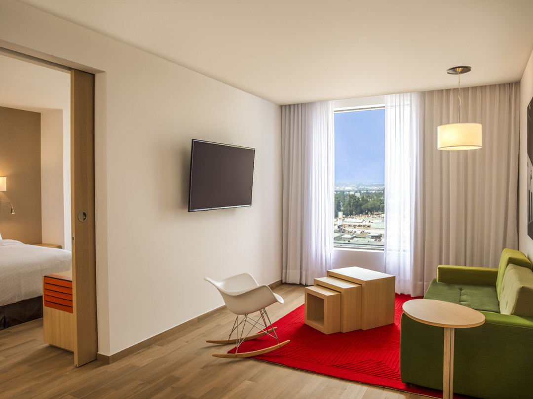 Fiesta Inn Parque Puebla主图