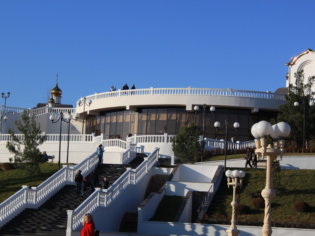 Cathedral of St. Andrew the First-Called景点图片