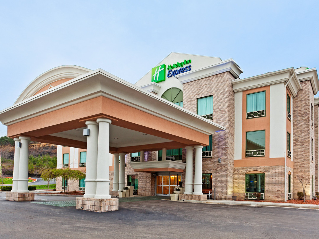 Holiday Inn Express & Suites Corbin by IHG主图