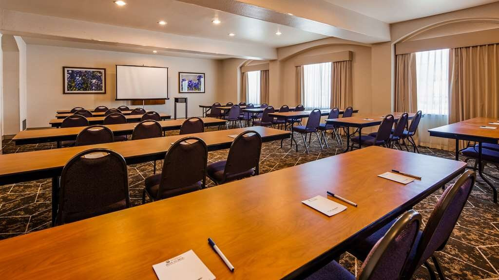 Best Western Fort Worth Inn & Suites主图