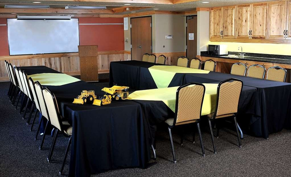 AmericInn by Wyndham Oswego主图