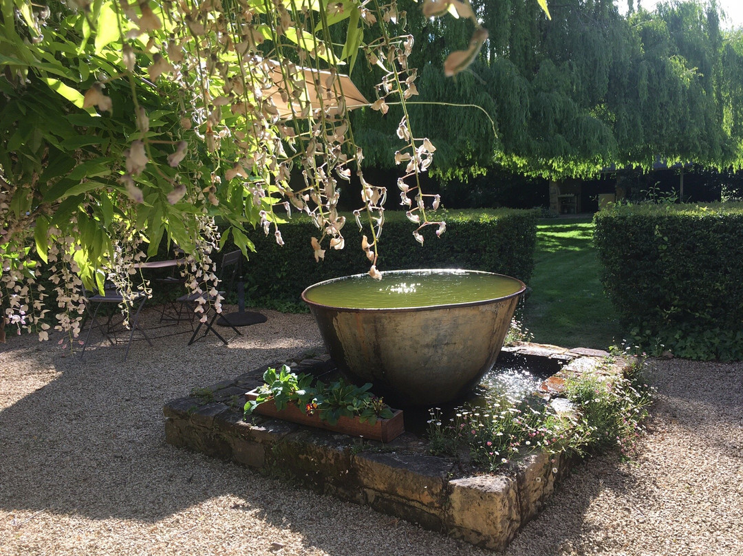 Red Feather Inn主图