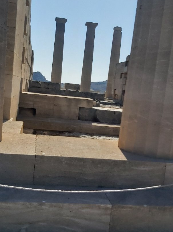 Stoa Of Psithyros-林多斯必去景点