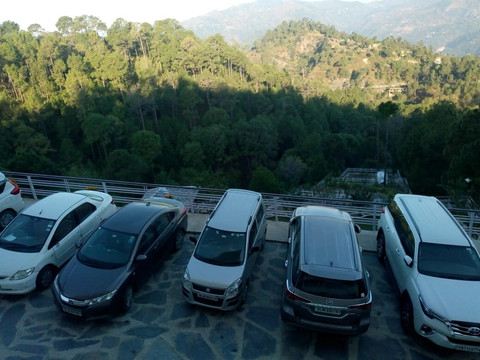 堪尼加度假酒店主图