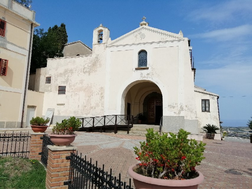 Santuario Madonna Dei Termini景点图片
