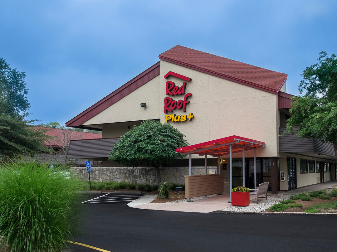 Red Roof PLUS+ West Springfield主图