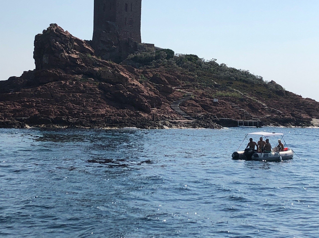 La Brigante-弗雷瑞斯必去景点