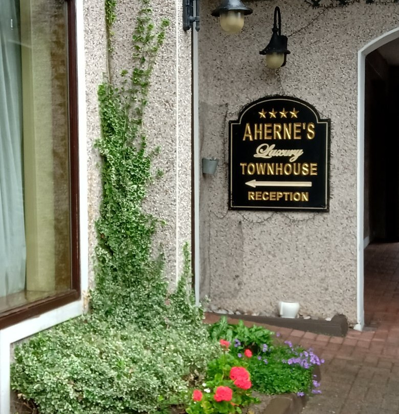 Aherne's Townhouse Hotel Youghal主图