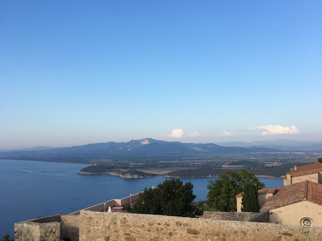 Castello di Populonia景点图片