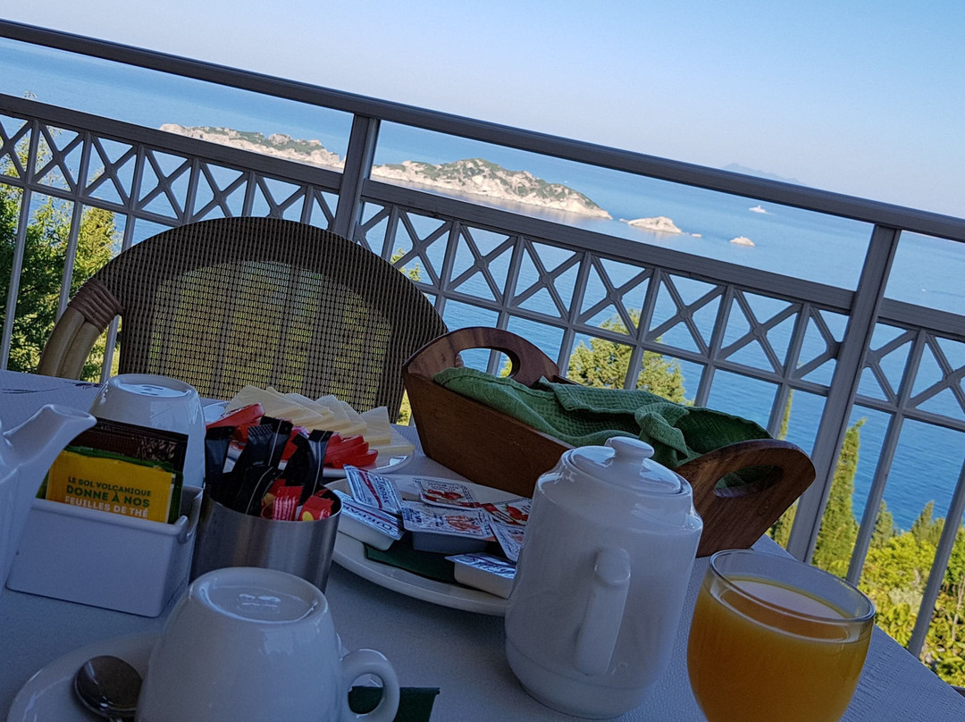 The 3 Brothers Hotel主图