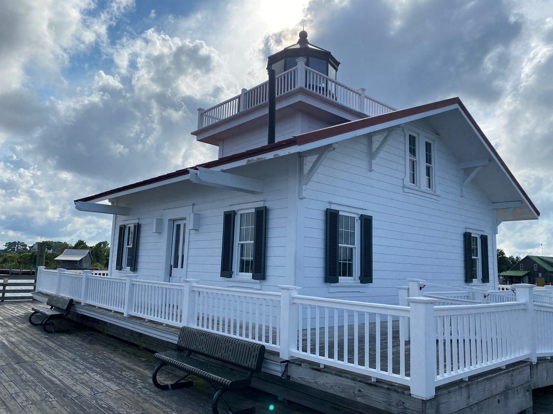 Roanoke Marshes Lighthouse景点图片