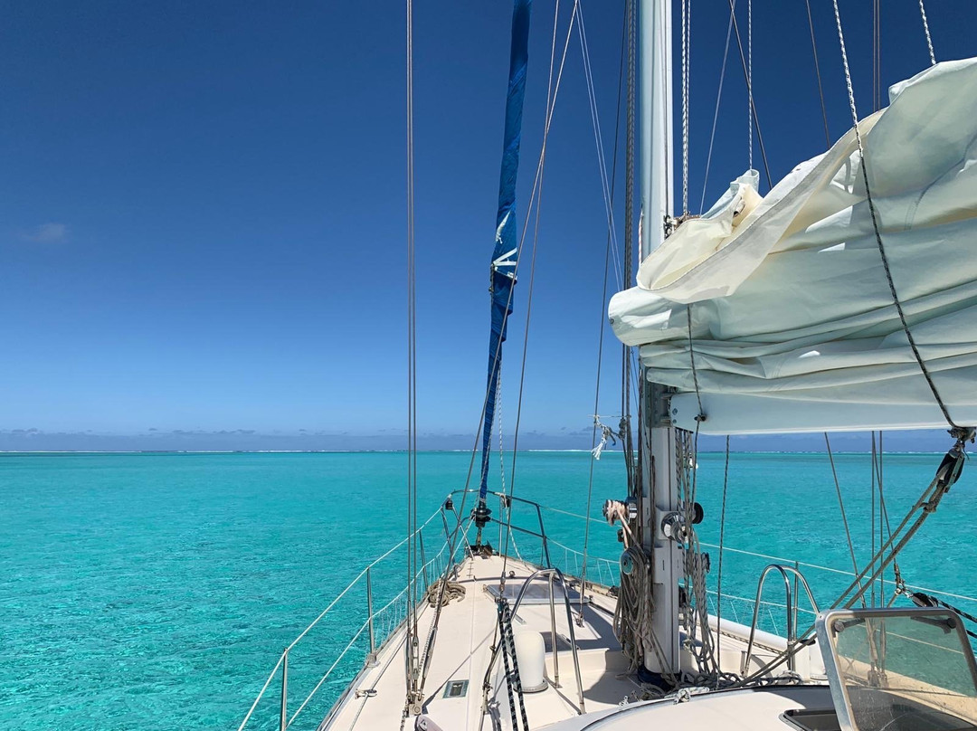 Tahiti Sailing Charter - Day Tours景点图片
