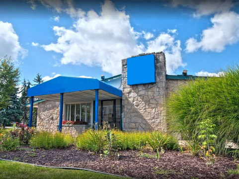 兰心 6 汽车旅馆(Travelodge by Wyndham Lansing MI)