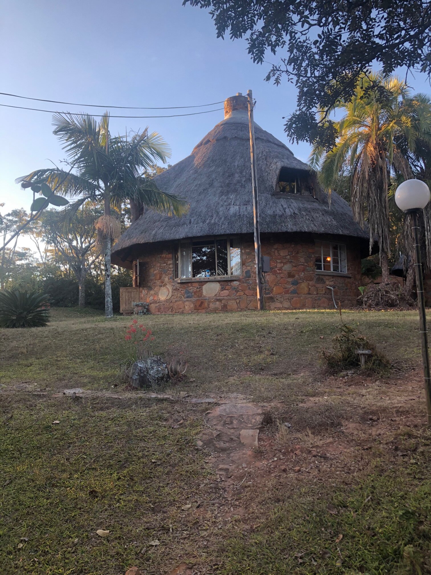 Frog and Fern Cottages-浴室