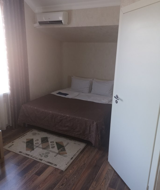 Meridian-YUG Hotel主图