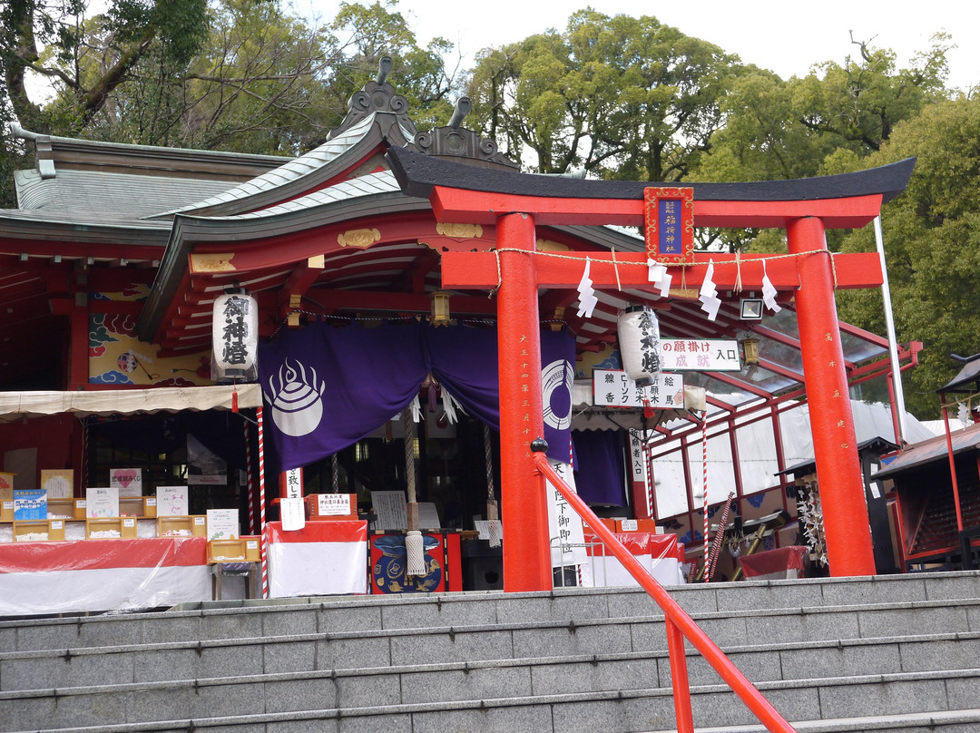 Kumamoto Castle Inari Shrine景点图片