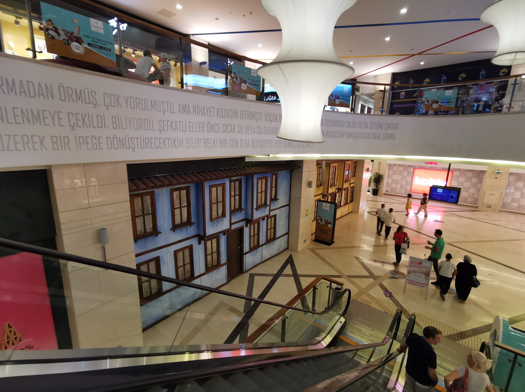 Anatolium Shopping Center-奥斯曼加奇必去景点