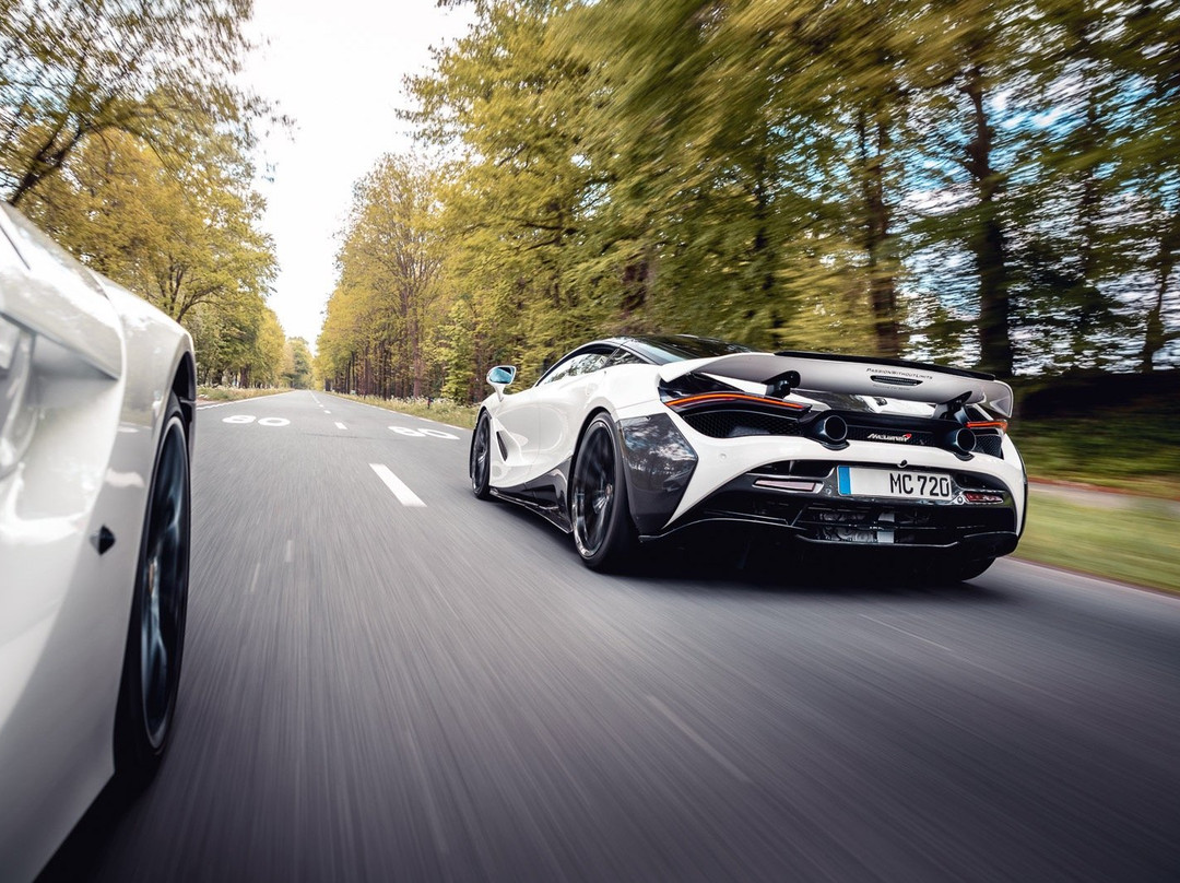PWL EXPERIENCE (SUPERCAR TOUR)-乌特勒支必去景点