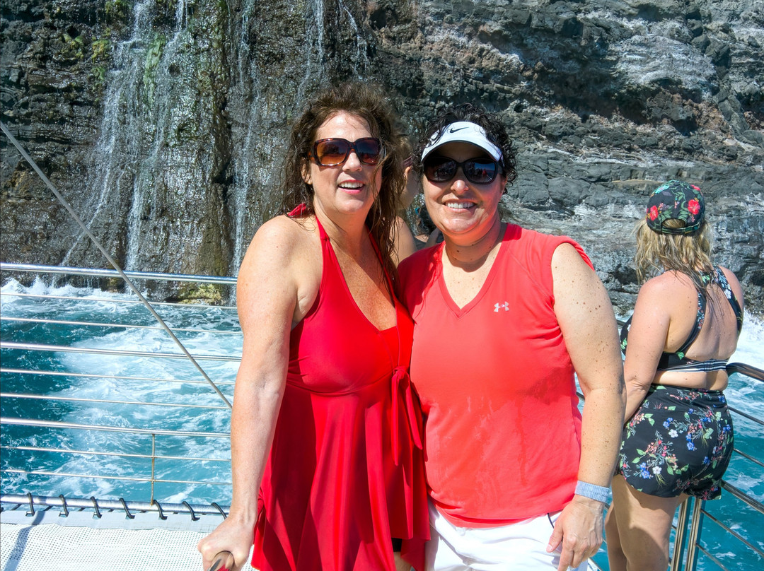 Blue Dolphin Charters-埃里埃利必去景点