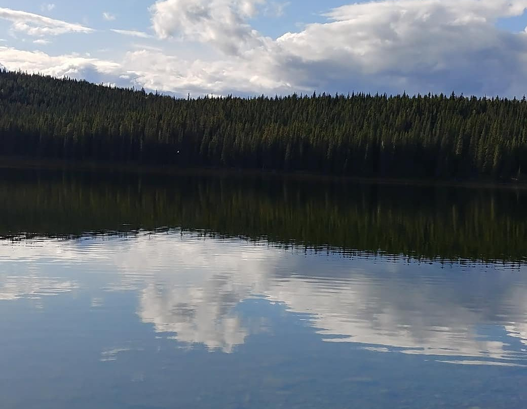 Fish Lake Provincial Recreation Area景点图片