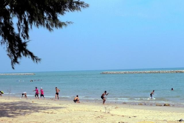 Chaosamran Beach景点图片
