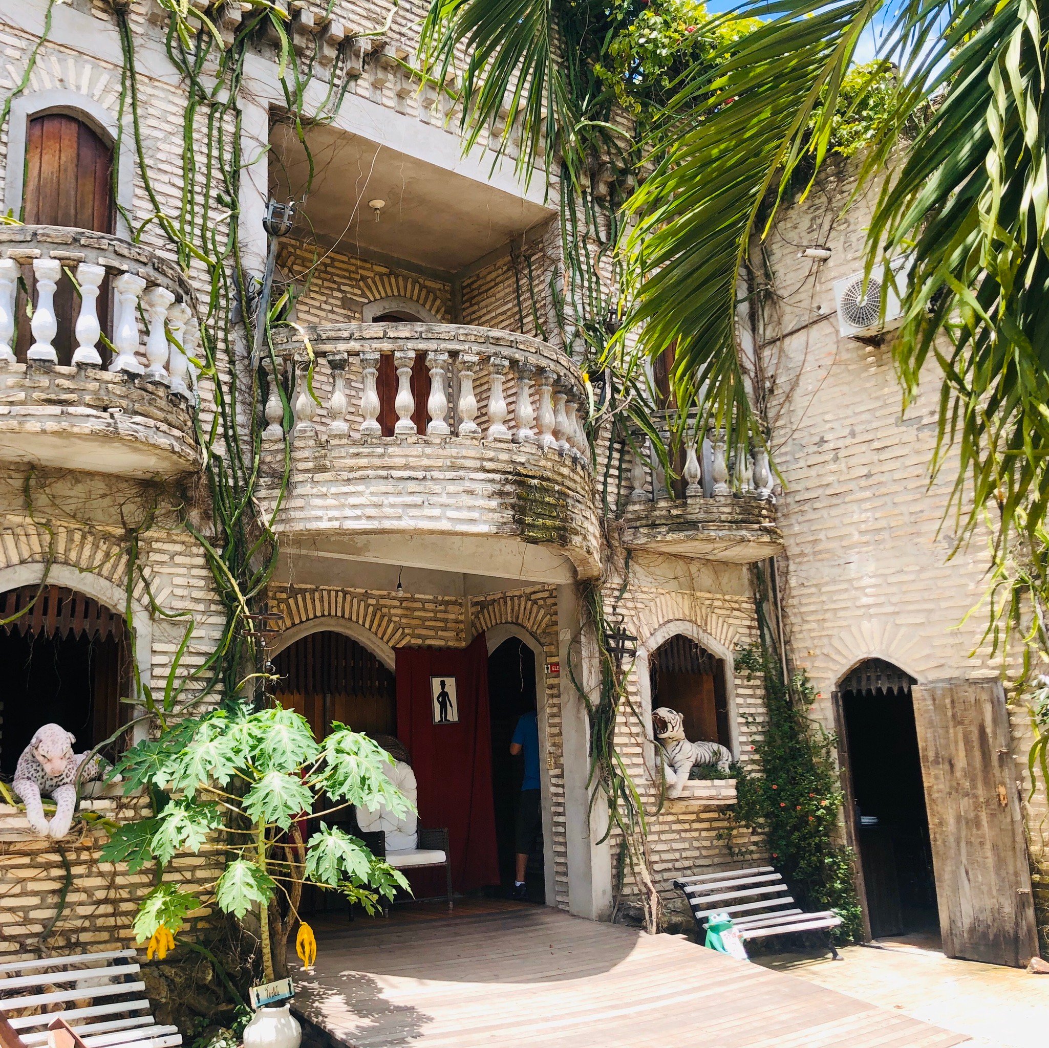 Castelo Encantado-官方
