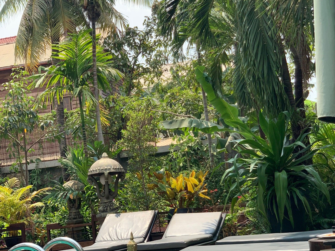 Mekong Angkor Palace Hotel
