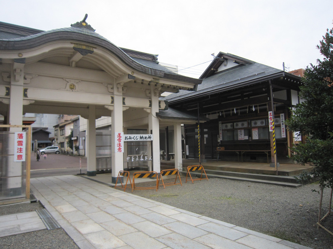 Hirakata Shrine-长冈市必去景点