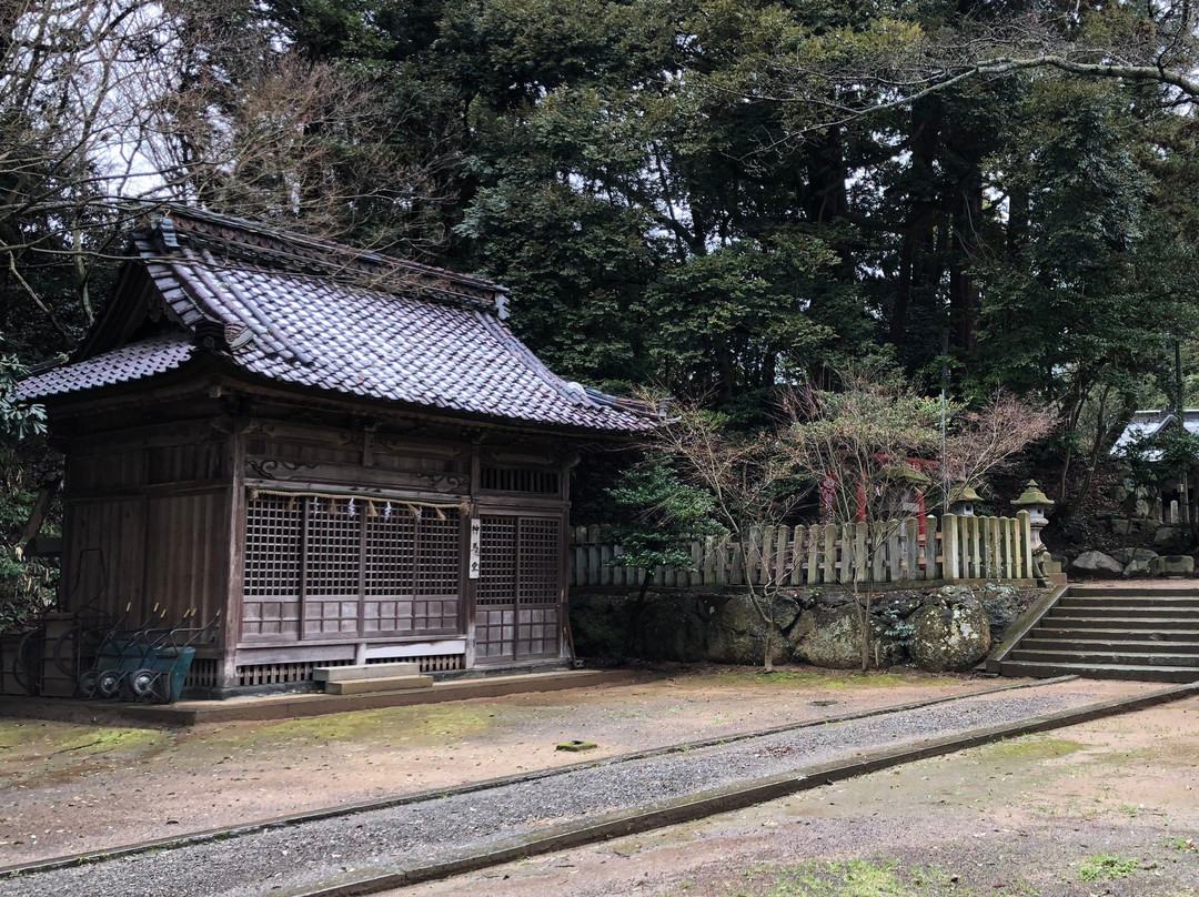 Mikuni Shrine景点图片