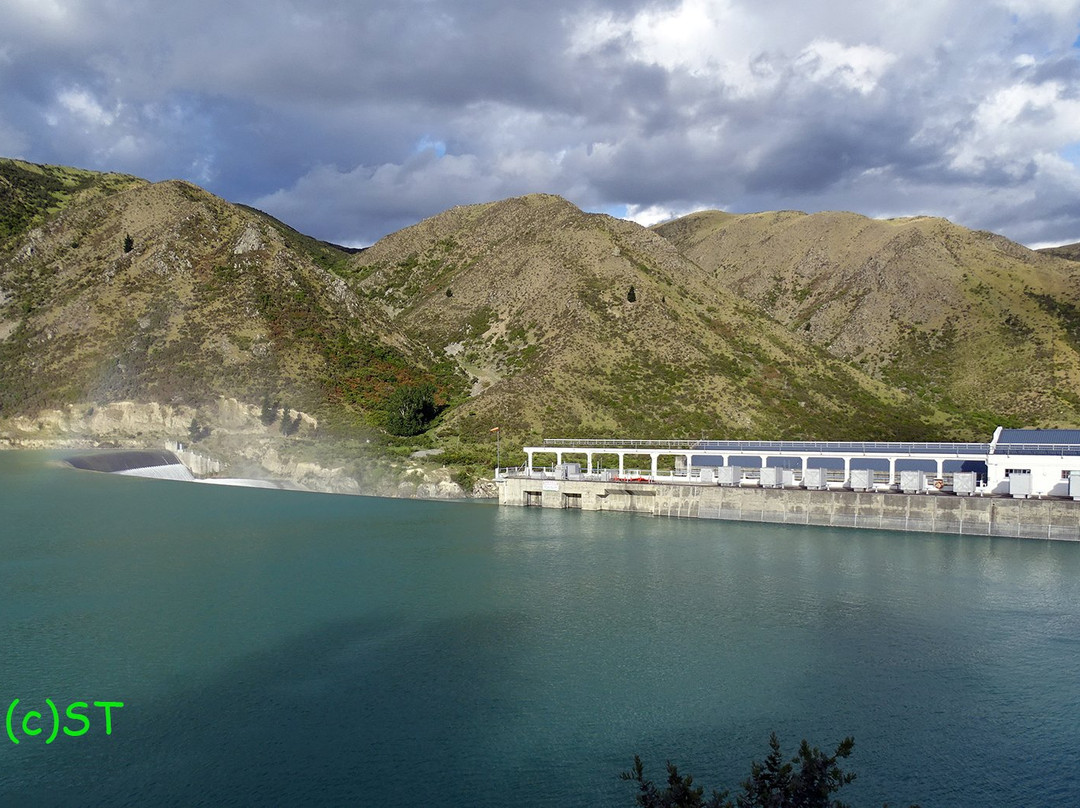 Waitaki Hydro Station Lookout景点图片