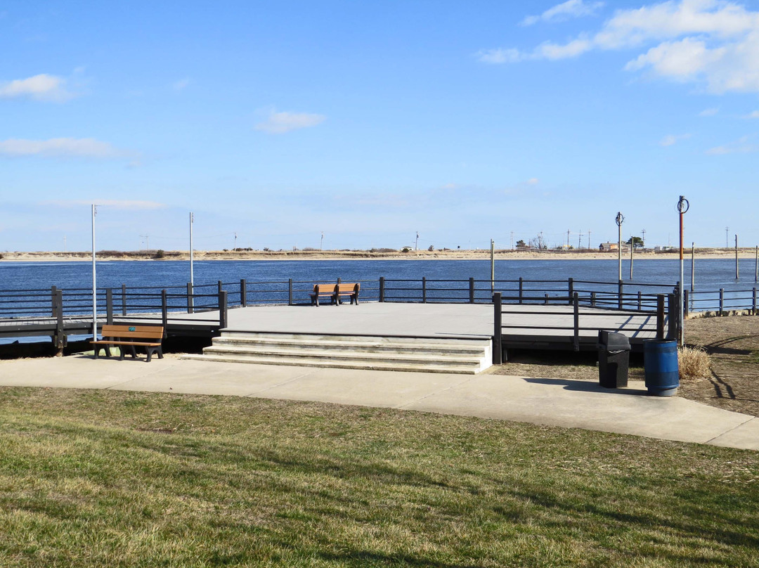 Veterans Memorial Park-Highlands必去景点