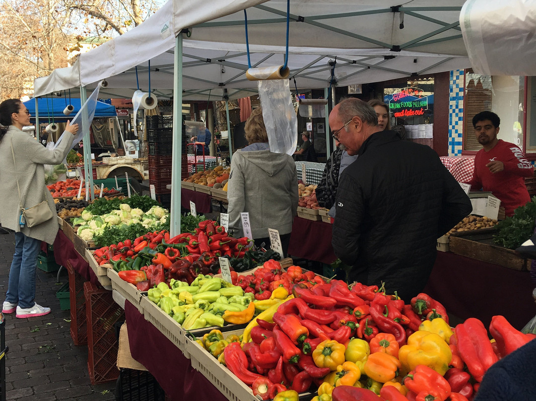 森尼维耳农贸市场-森尼韦尔必去景点