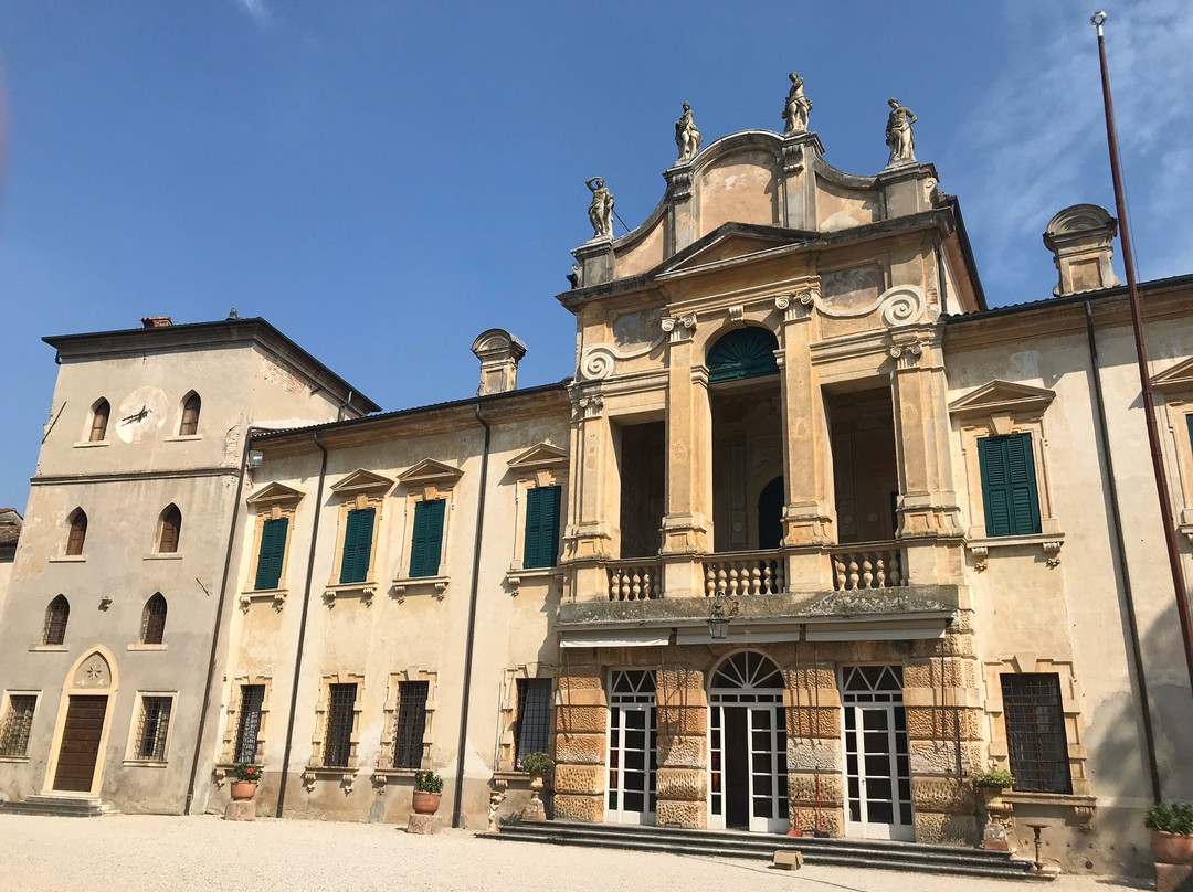 Villa Dionisi景点图片