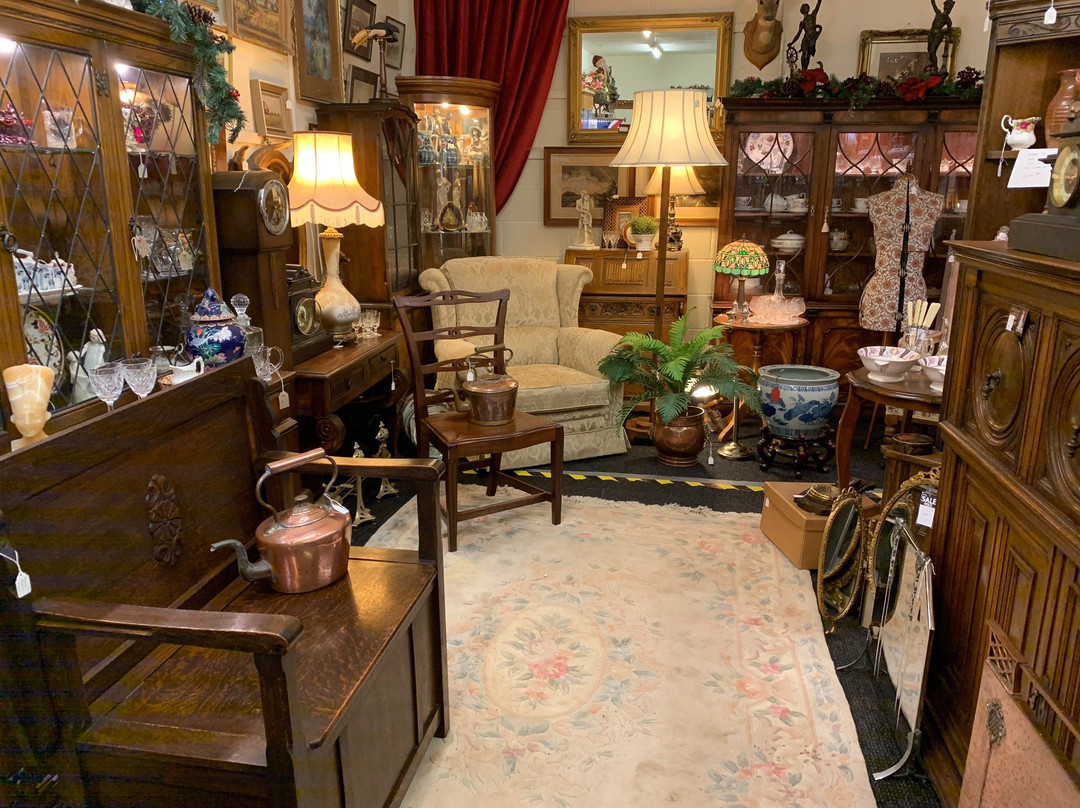 Hampton Vintage & Antiques Emporium-Frodsham必去景点