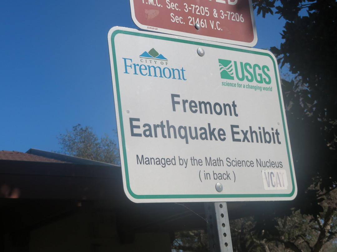 Hayward Fault Exposed-费利蒙必去景点