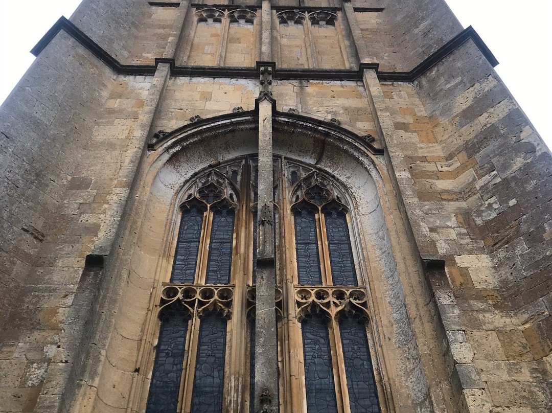 St. James' Church景点图片