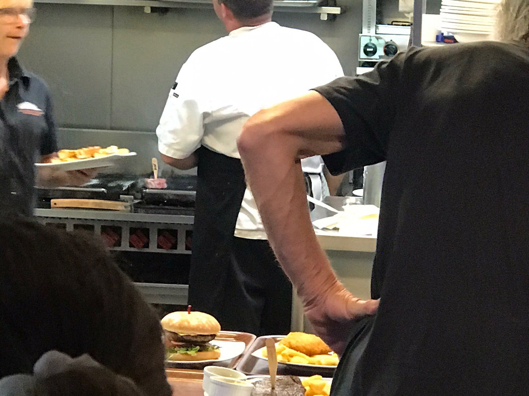 Woodford Hotel主图