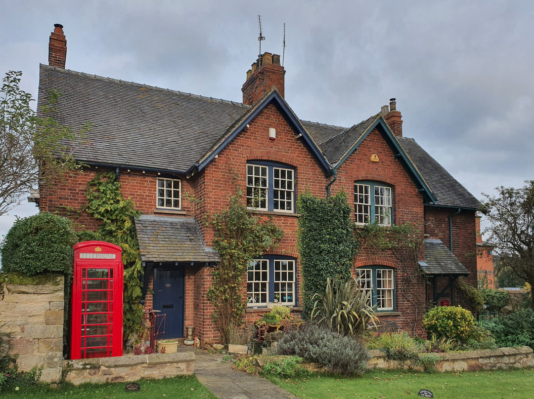 Staunton Harold Church景点图片