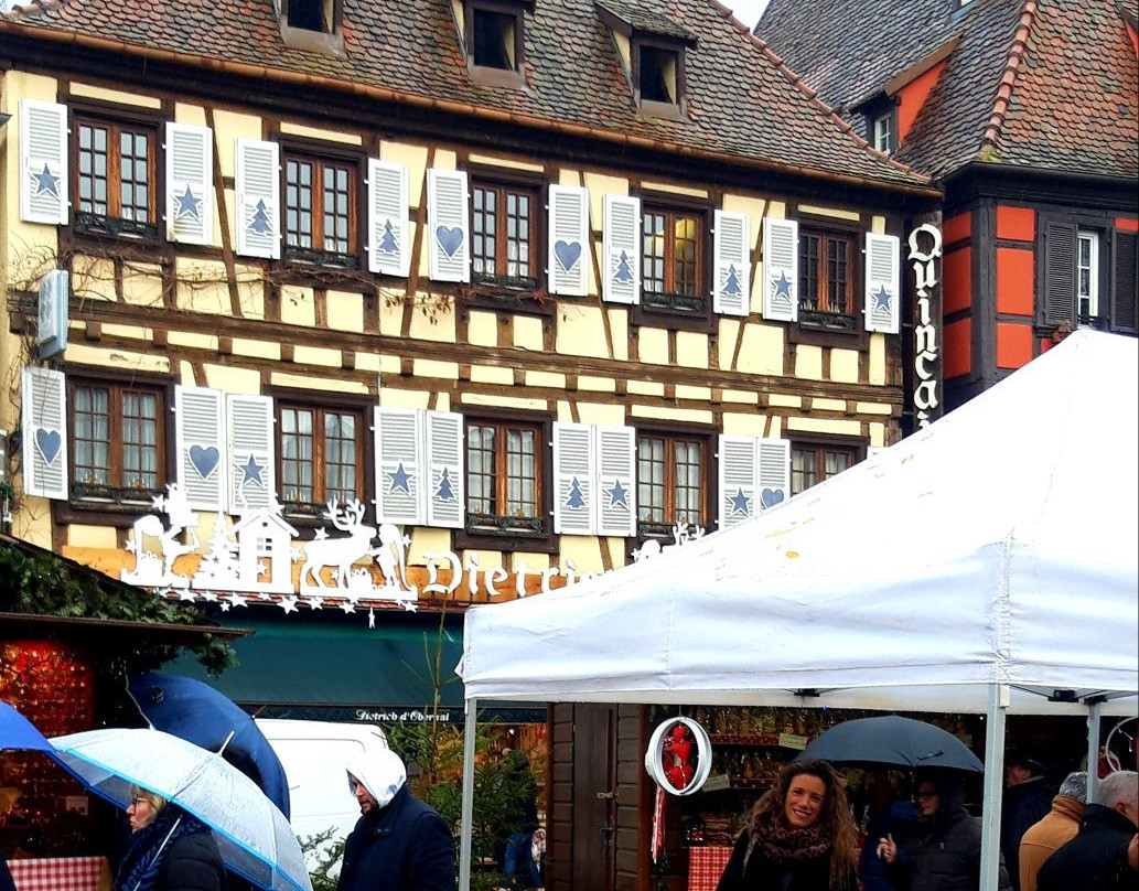 Place du Marche-奥贝奈必去景点