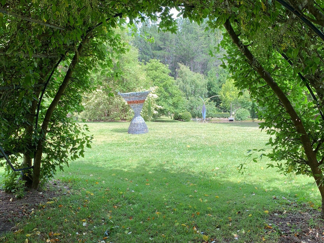 Sprokkelwood Art Garden景点图片