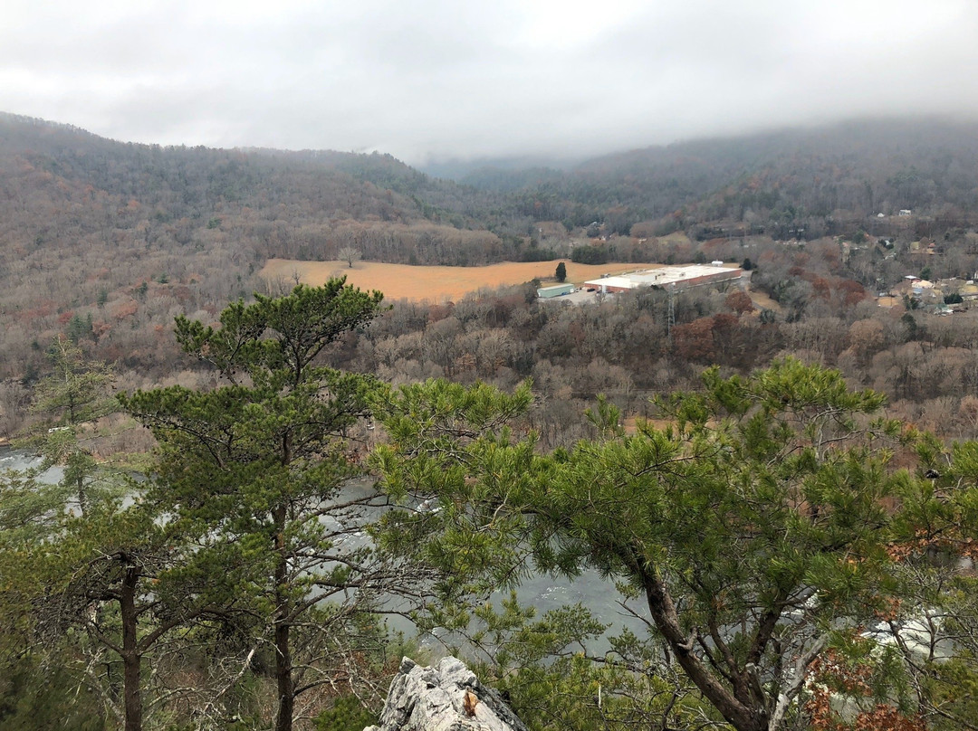 Lovers Leap Loop Trail景点图片