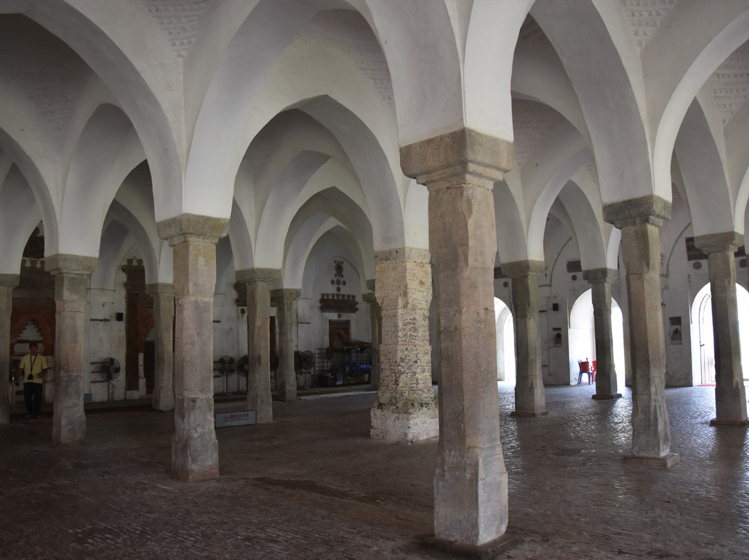Shait-Gumbad Mosque-巴凯尔哈特必去景点