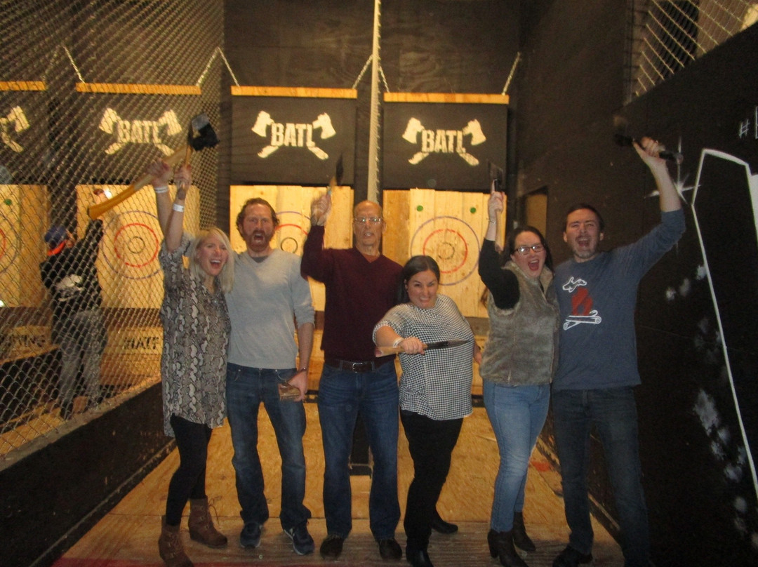 BATL Axe Throwing-诺维必去景点