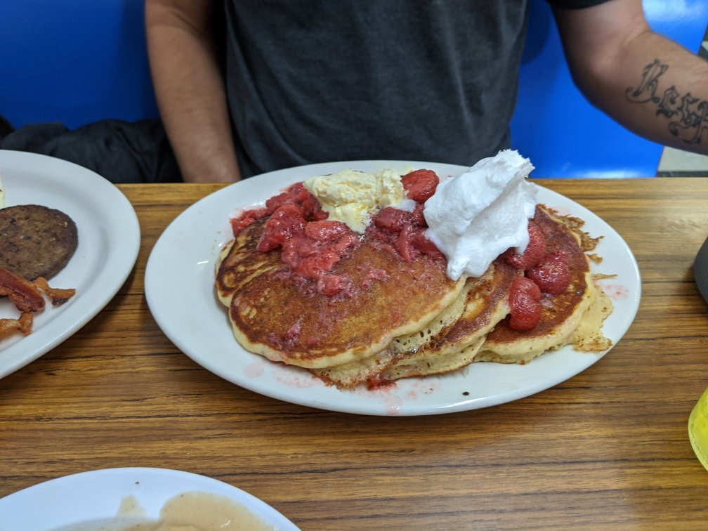 Fieldale餐馆和美食-Fieldale Cafe