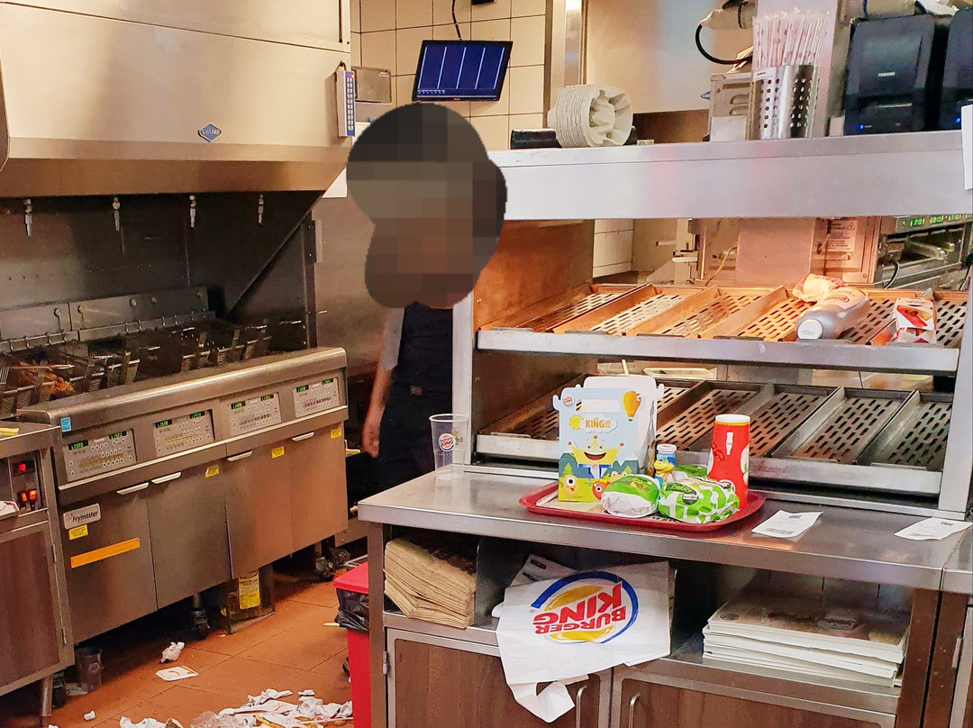 Centro Comercial Barnasud-加瓦必去景点