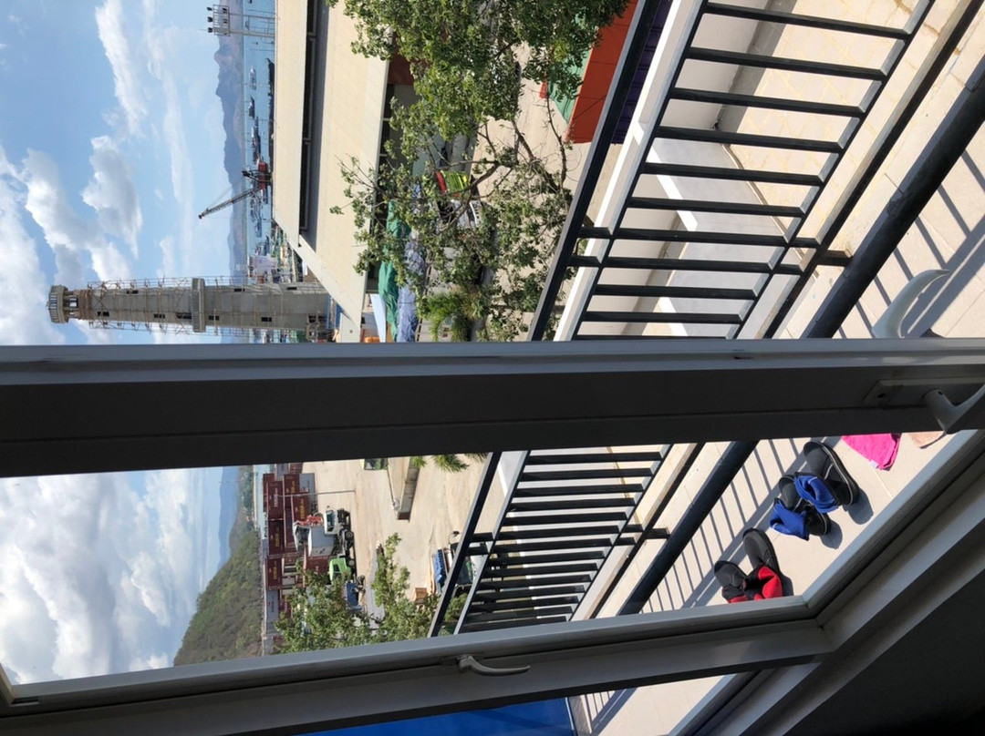 Blue Ocean Hotel主图